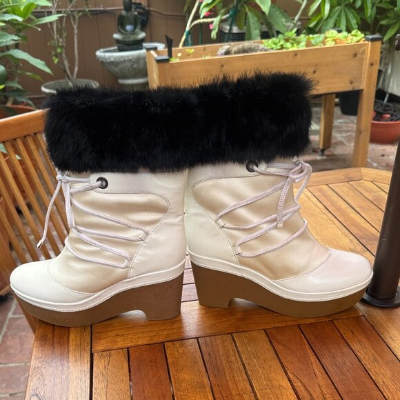 Givenchy White and Black Fur -Trimmed and Lined Winter Boots NWOT - Picture 3 of 16